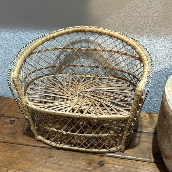 Wicker Rattan Doll chair couch loveseat - Picture 1 of 6